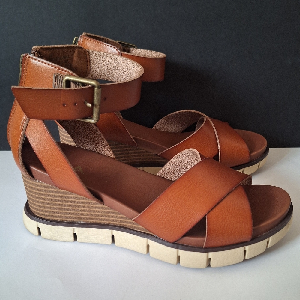 MIA Women's Lauri Wedge Strap Zip Up Cognac Tan Sandals Size 7 - Picture 6 of 8